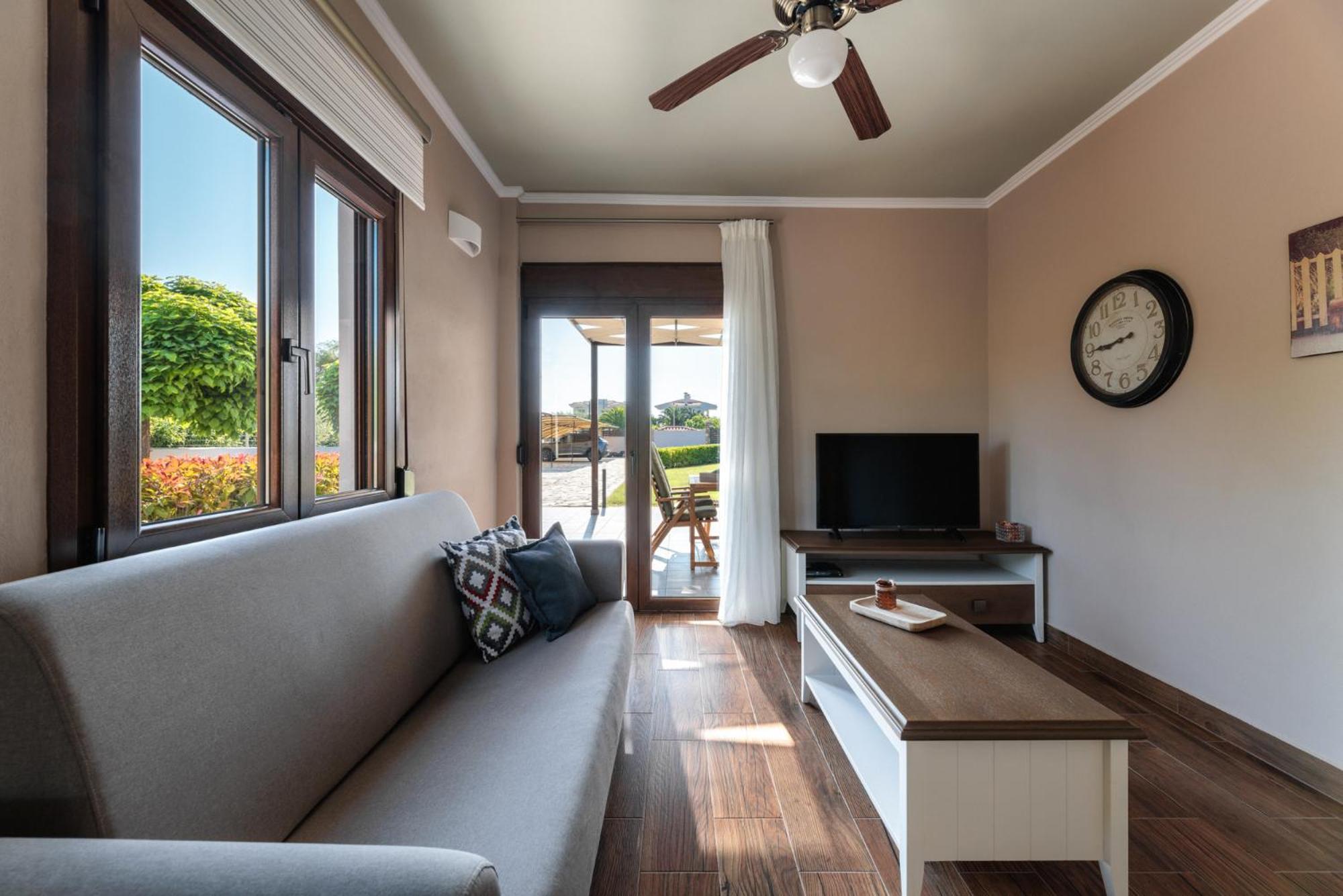 Arteon Villas Agios Nikolaos  Buitenkant foto